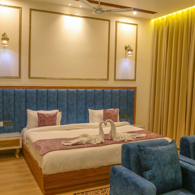 Kasganj Hotel Super Delux Thumbnail