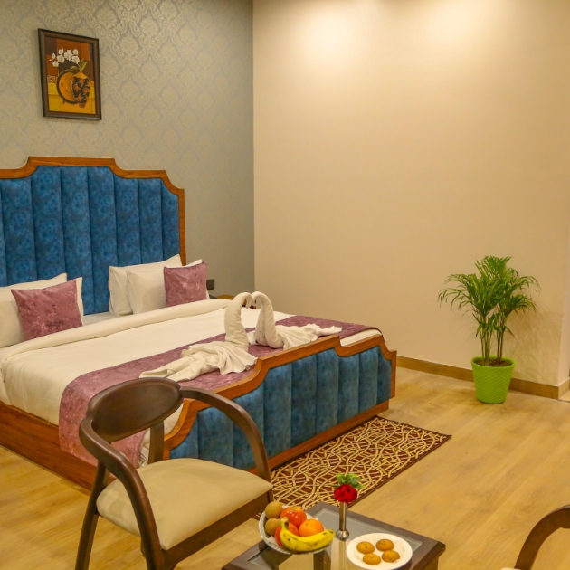 Kasganj Suite Room 1