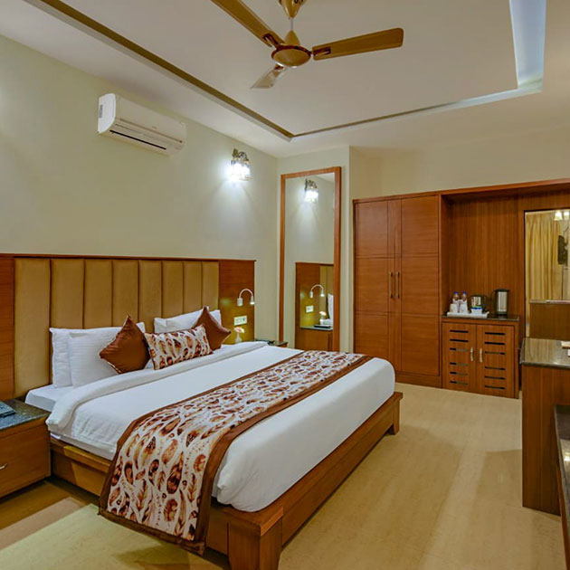 bhimtal-deluxe-room-g-2